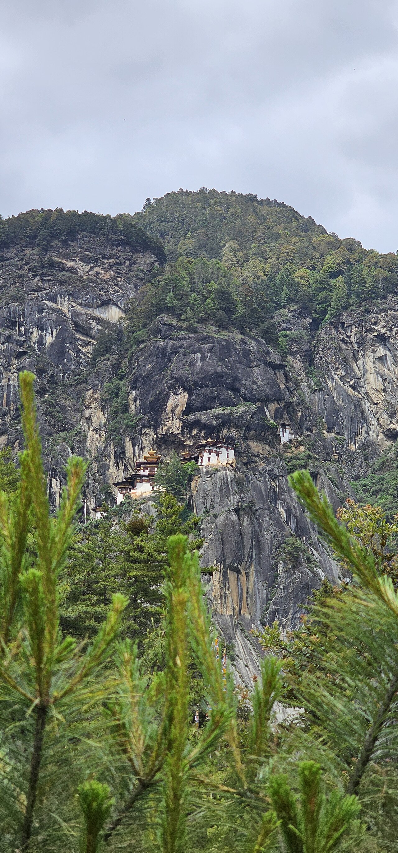 虎穴寺(帕羅塔克桑)（1）