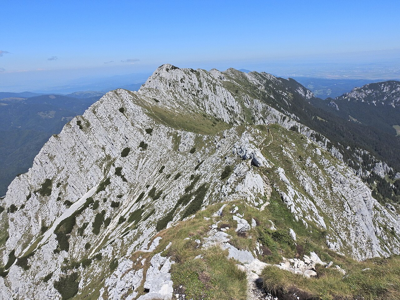 澤爾內什蒂峽谷 → 小國王岩(1)